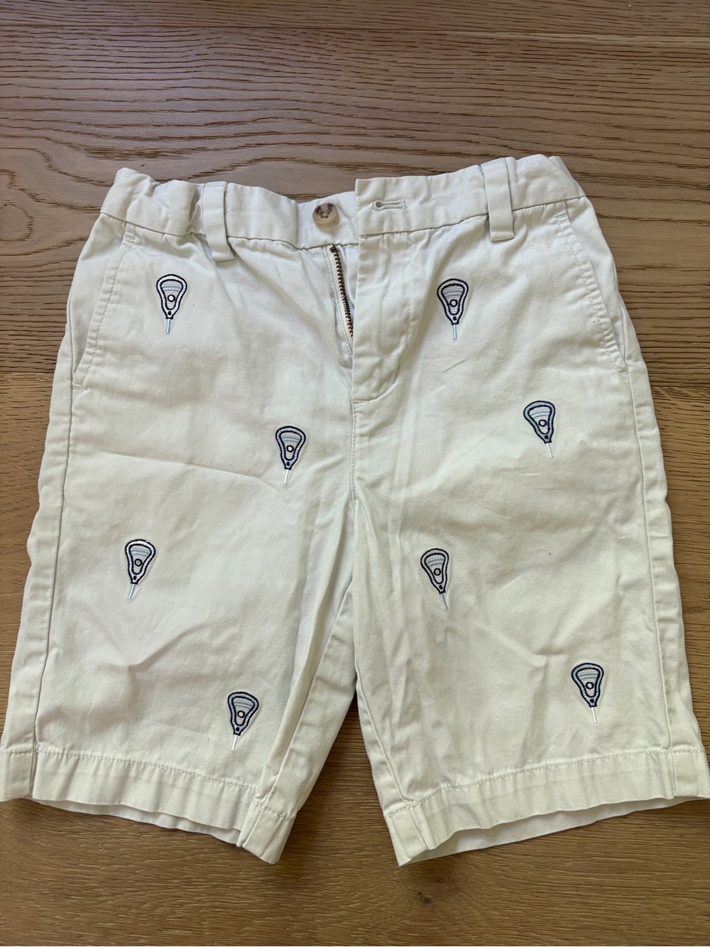 Vineyard vines lacrosse shorts size 7